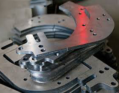 Gia công cắt CNC laser sắt